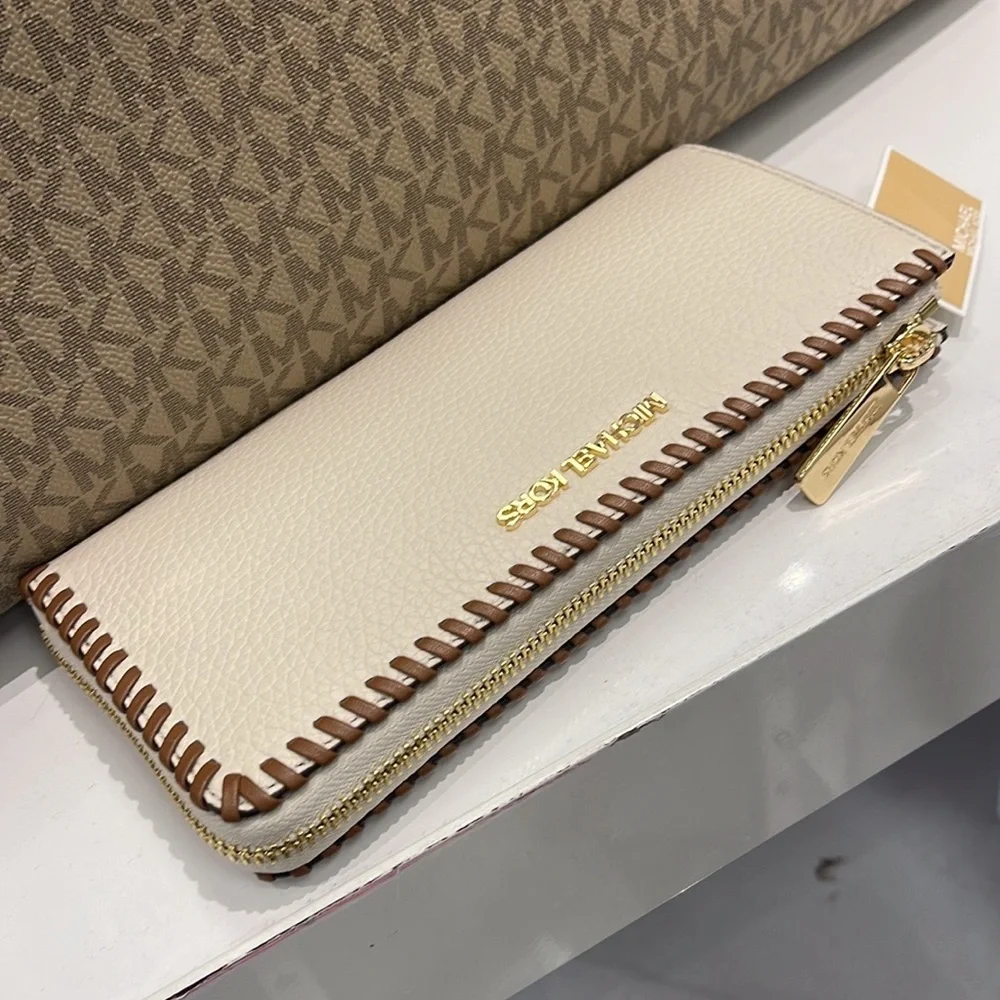 Michael Kors Jet Set Travel Large Pebble Leather Quarter-Zip Wallet NWT